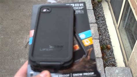 iPhone 4 Drop Test: Lifeproof case 